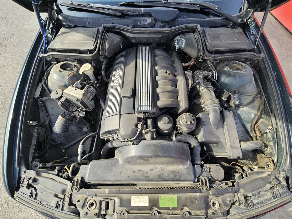 Продам бмв е39 в хорошем состоянии