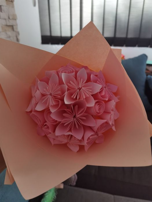 15лв Хартиен букет за всякакъв повод