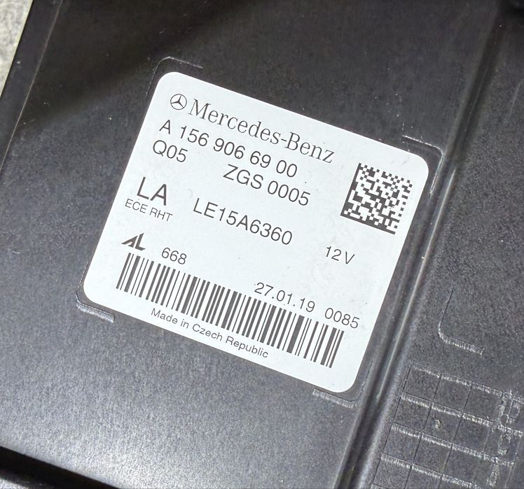 Far Mercedes GLA W156