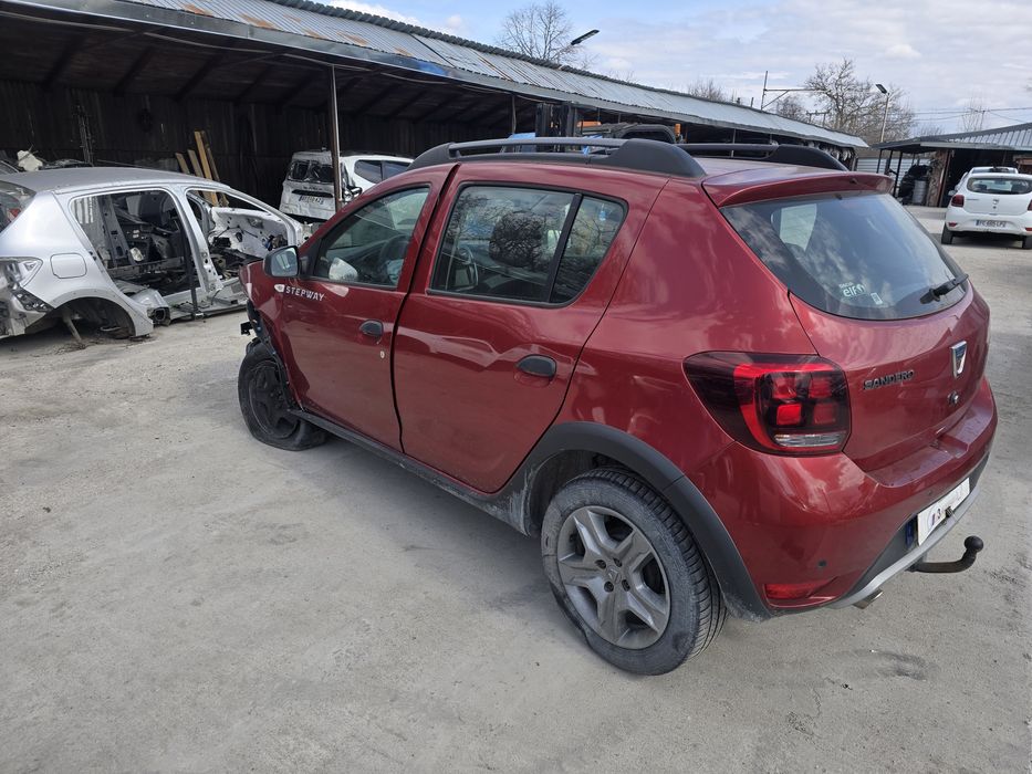 Dezmembrari/Piese Dacia Sandero 2019 0.9 tce 44.mii km