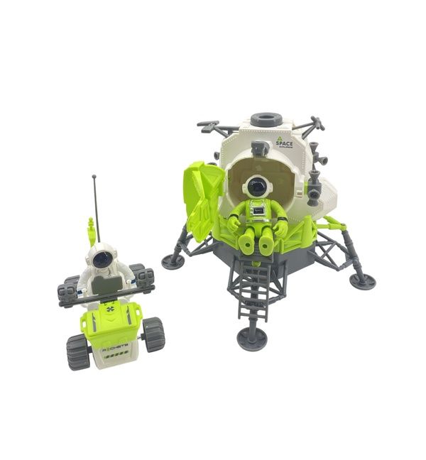 Космически кораб