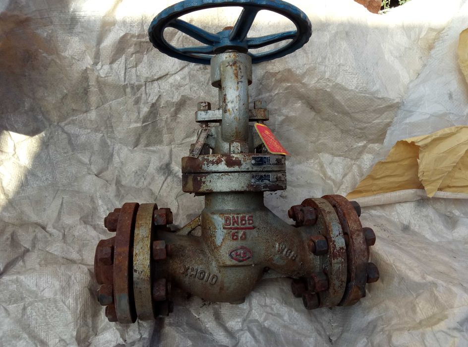 Продам вентиль DN 65 высокого давления.