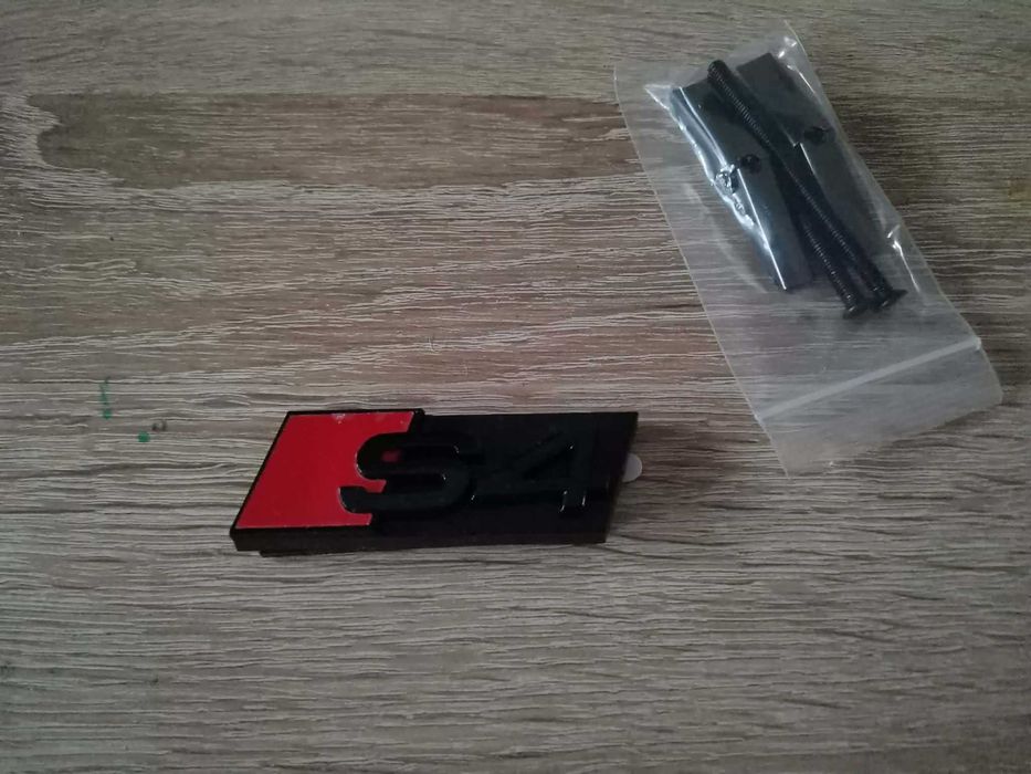 Предна решетка черна емблема Audi S4