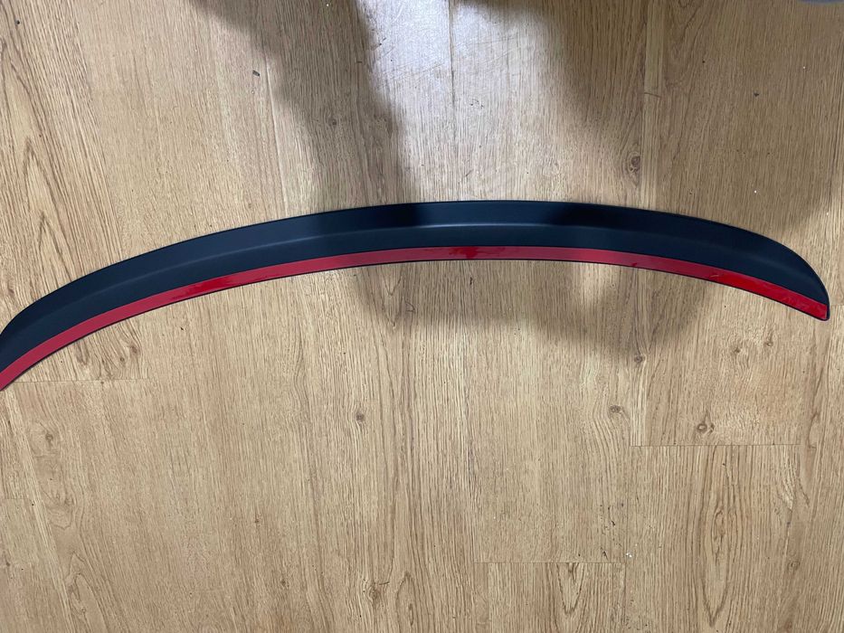 Vand spoiler de plafon spate RS PLUS