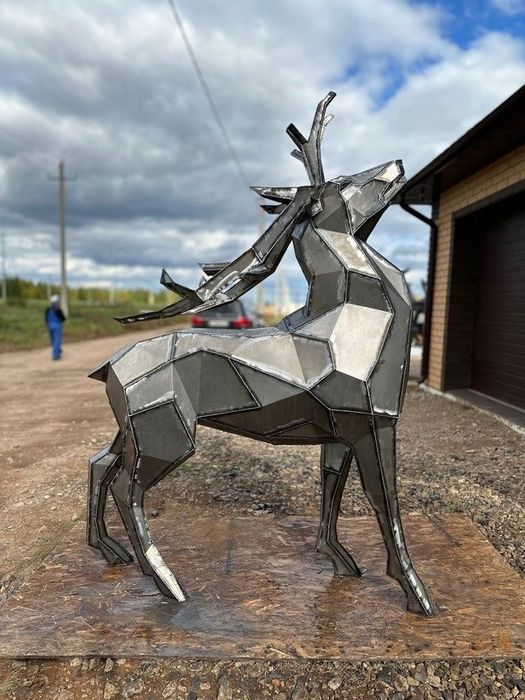 Скульптуры из металла