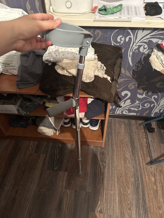 Продам костыли почти новые