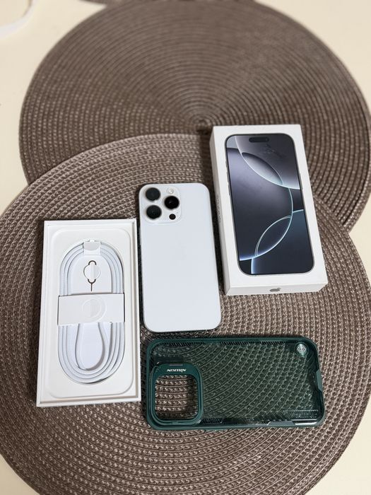 iPhone 16 Pro Ca Nou 5G 128GB Titanium White ALB