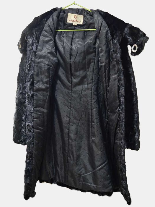 Продам шубу недорого 50.000 тг