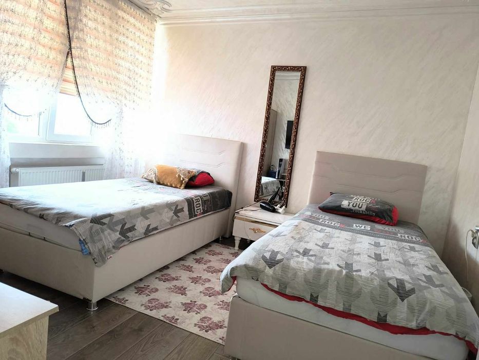 Продава се Четиристаен апартамент в Разград, Васил Левски - 100 кв.м за 1600 €/кв.м - Снимка #3