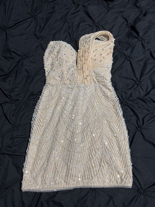 Vand rochie scurta eveniment