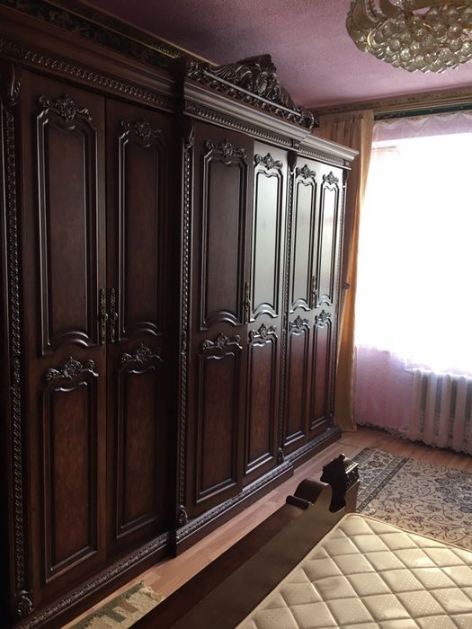 Спальный гарнитур 349999 тг.