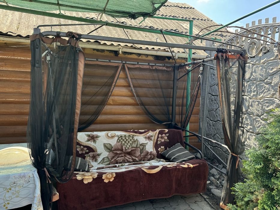 Садовая качеля состояние бу