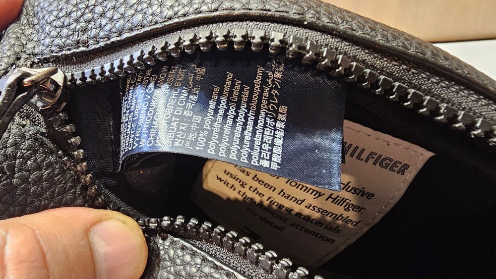 Чанта за кръст на Tommy Hilfiger