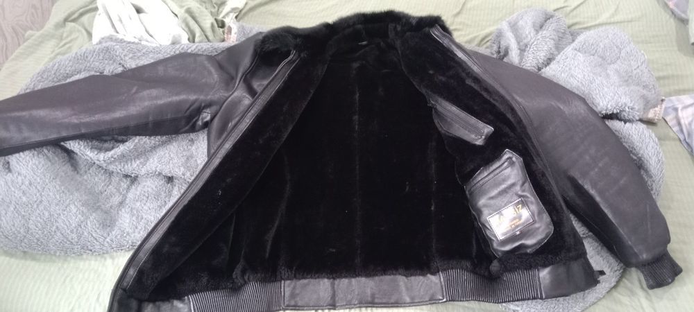 Куртка кожаная мужская