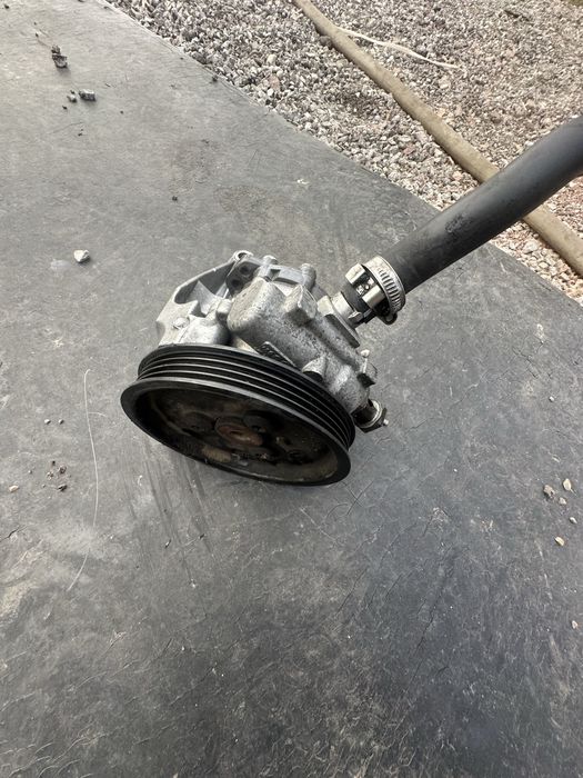 Хидравлична помпа бмв е91