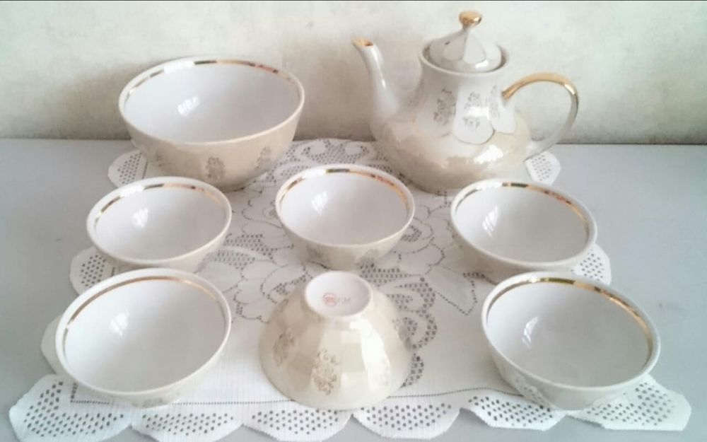 Сервизы  чайные  Пиалы