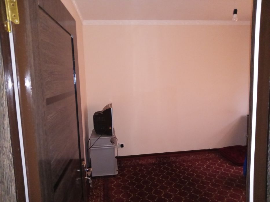 Жиззахда срочно уй сотилади