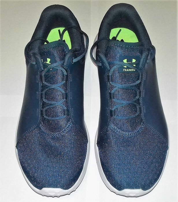 Pantofi sport noi Under Armour Training