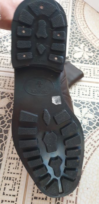 Ghete barbatesti, de piele