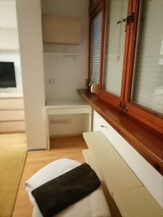 Дава се под наем Тристаен апартамент в София, Лозенец - 100 кв.м за 849.66 € - Снимка #12