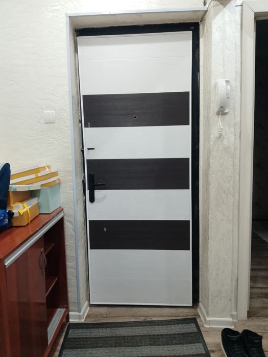 Железная дверь бу