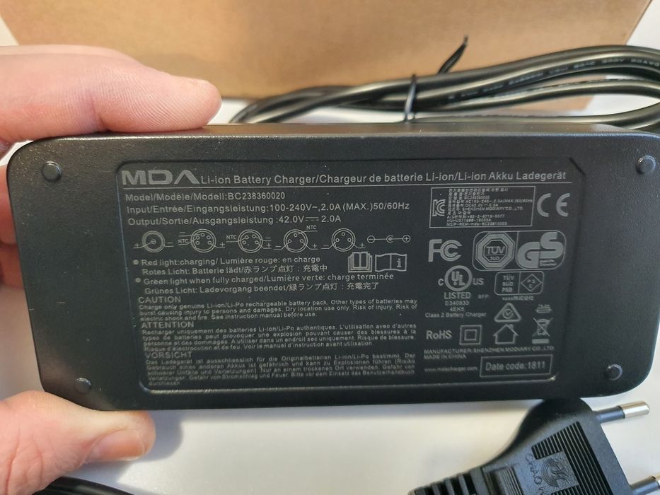 Incarcator 42V 2A original MDA, pentru trotineta, bicicleta electrica.