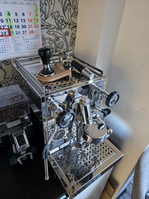 Уникална кафе машина