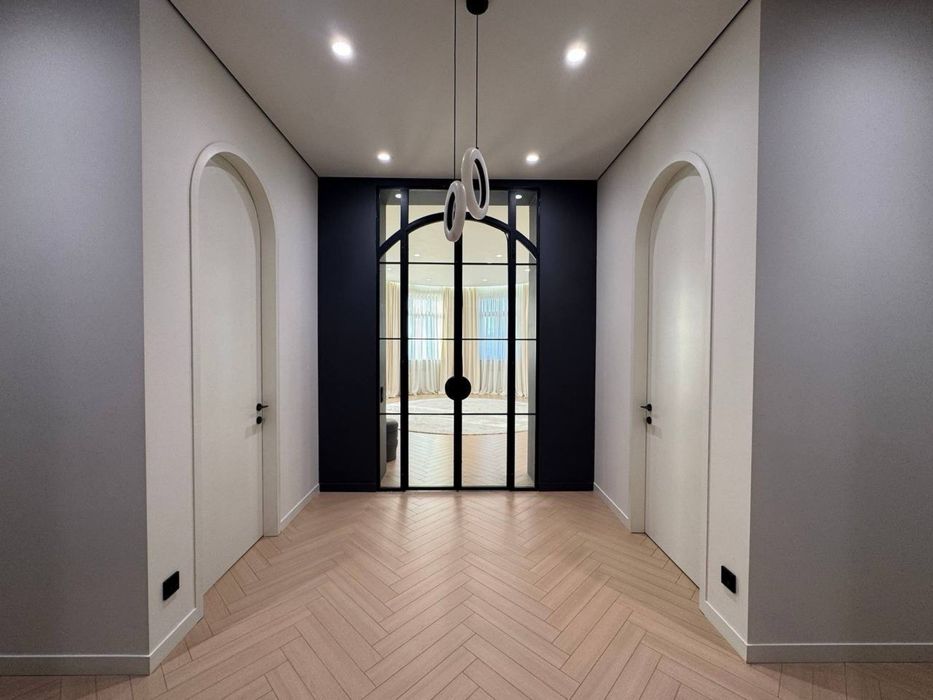 ЖК Parisien 4/7/8   Мукими, Новостройка Golden House