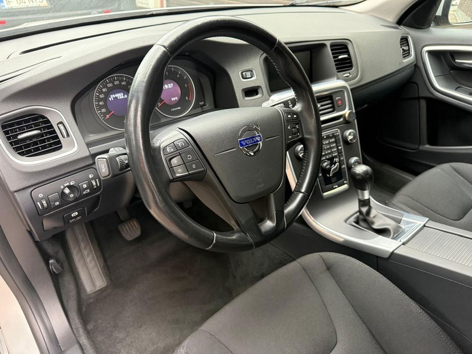 Volvo v60 deosebit