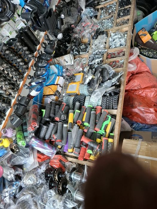 Вело запчасть и скуторы