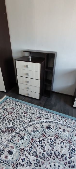 Продам спальную гарнитуру