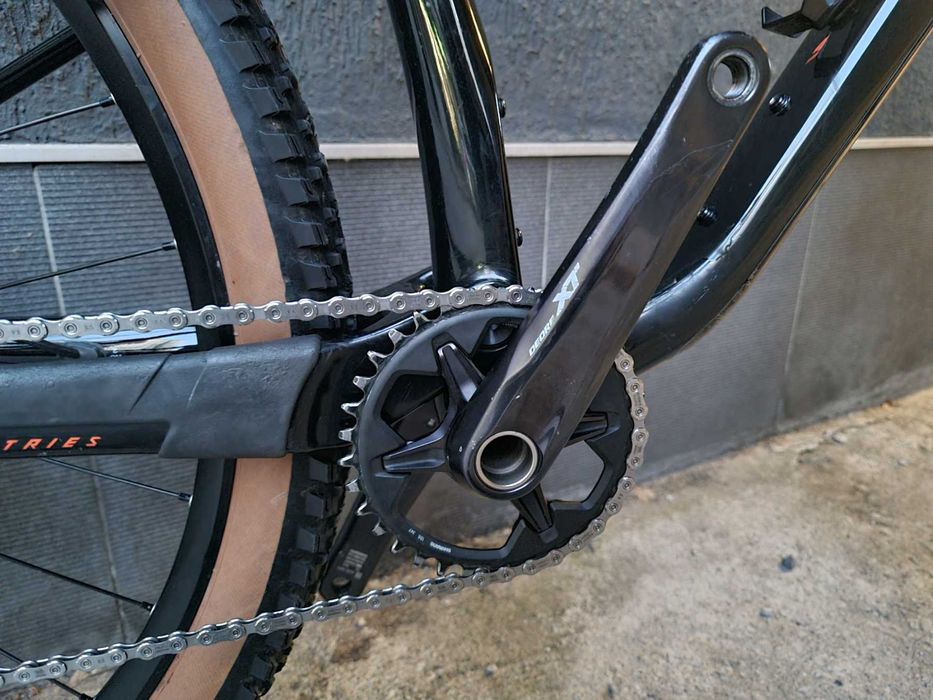 Карбонов велосипед КТМ