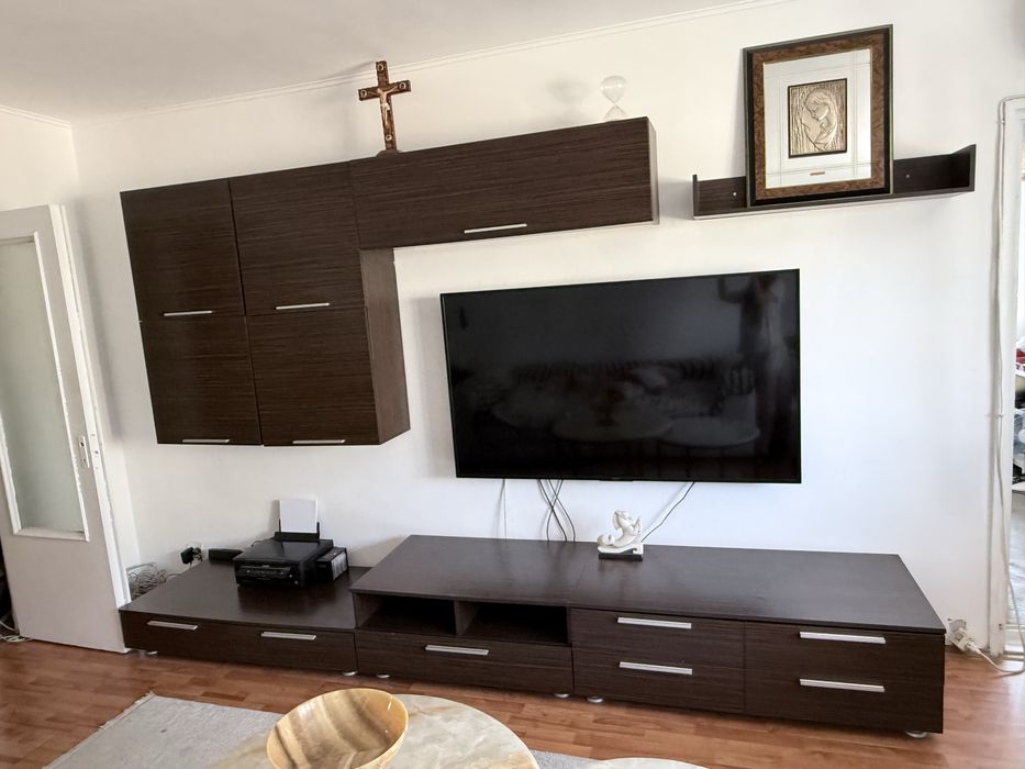 Biblioteca modulara living wenge+comoda tv ( pret negociabil )