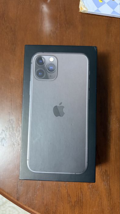 Продам Iphone 11 Pro