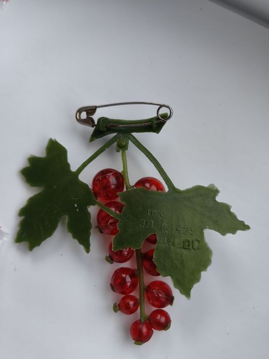 Брошь смородина, СССР, клеймо, фабрика