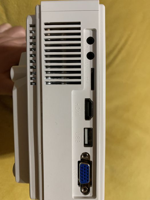 Videoproiector Jinhoo