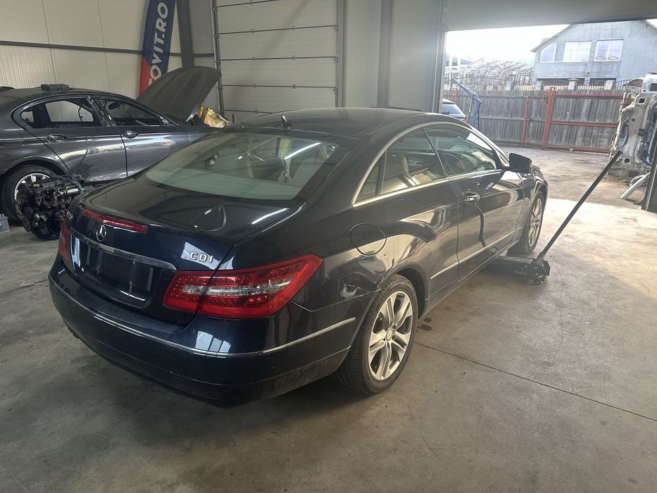 Usa / portiera stanga / dreapta Mercedes w207 w212 e class coupe