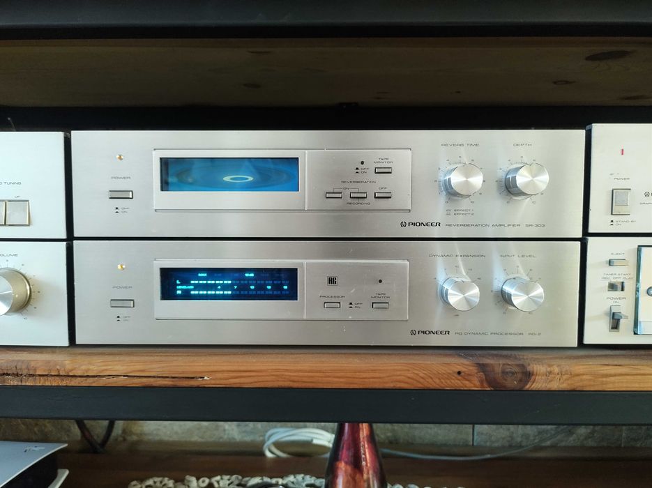 Pioneer - Синя серия