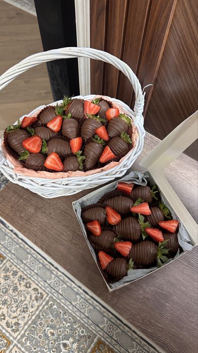 клубника в шоколаде