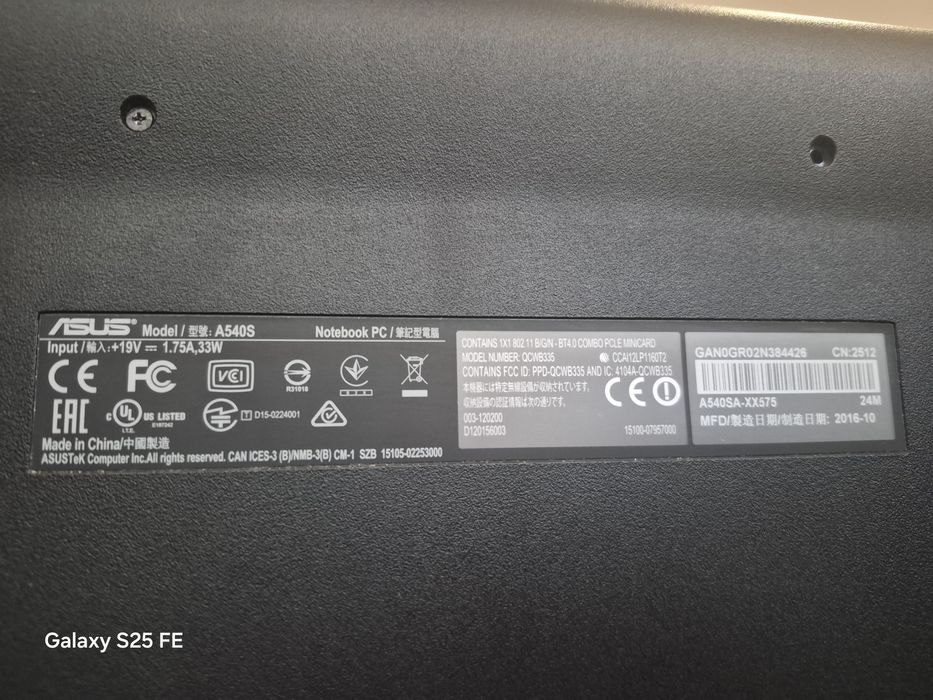Vând laptop Asus