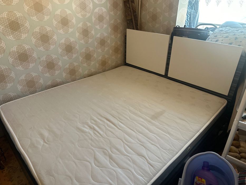 Спалня (легло)  с матрак