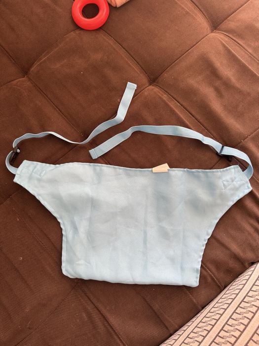 Преносим колан за хранене на бебе