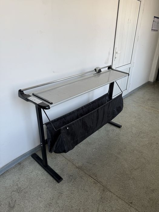 Резак для бумаги, Гильотина 1350мм