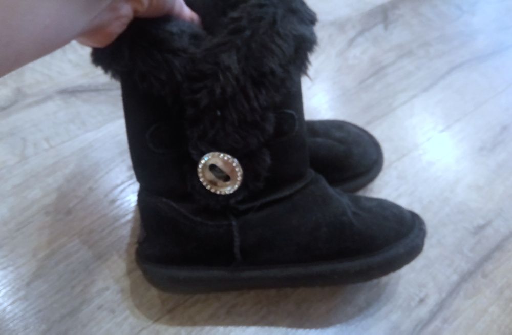Топли велурени ботушки - 2 чифта