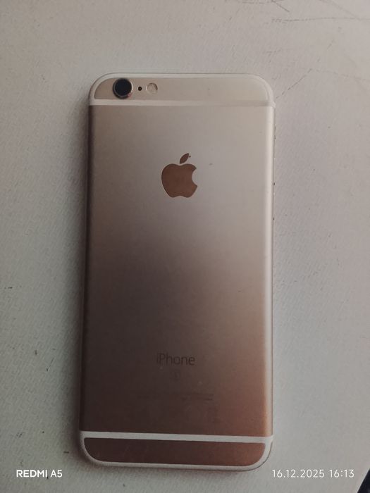 Vând iPhone 6s..