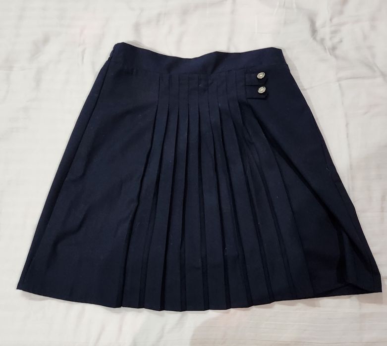 Продаю гардероб: юбки, топ, платье