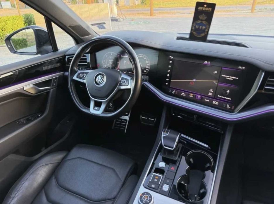 VW Touareg R-LINE 2019