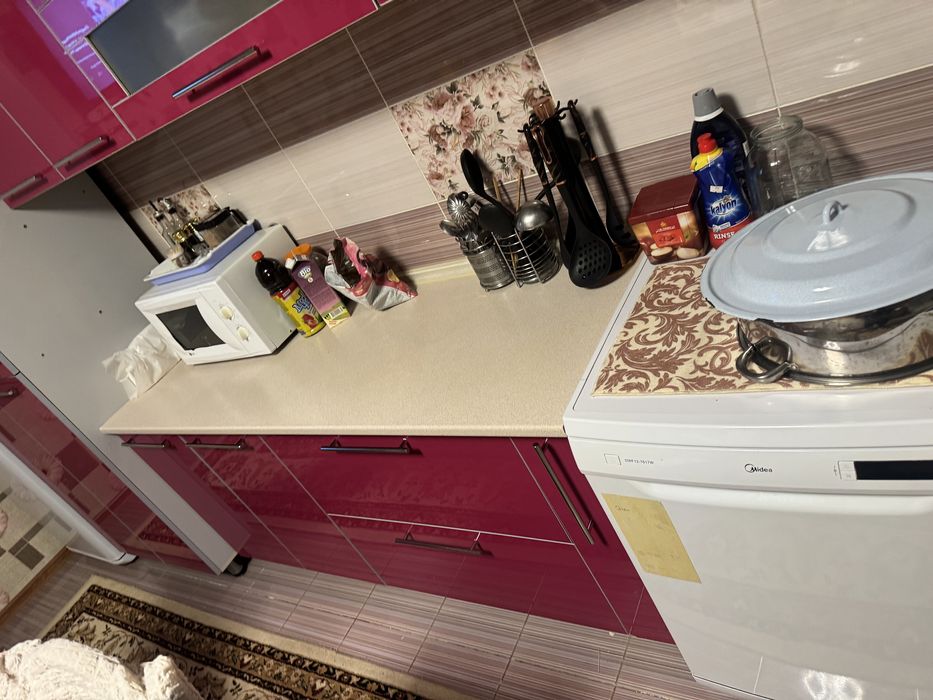 Продам кухонную гарнитуру