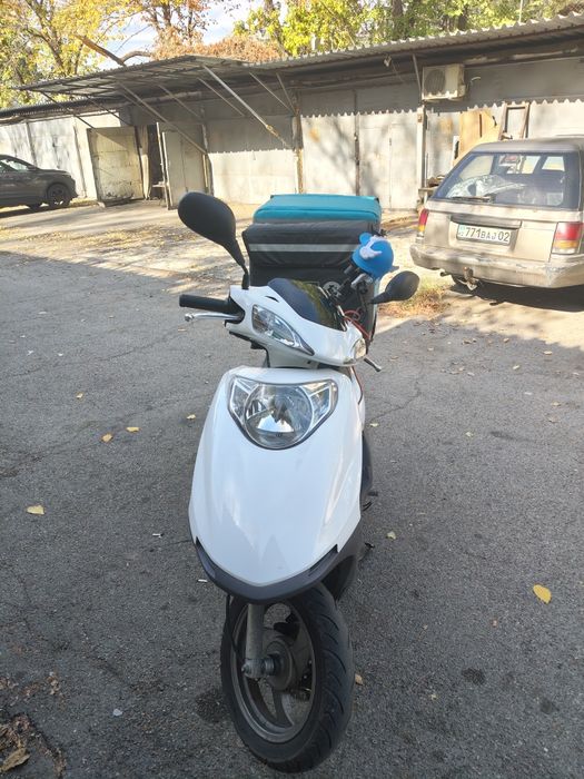 Скутер Honda 125 кубов