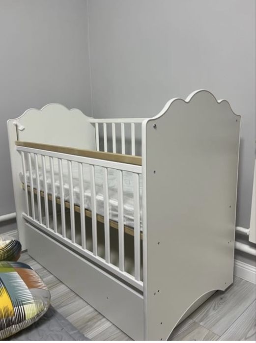 Продам детскую кровать